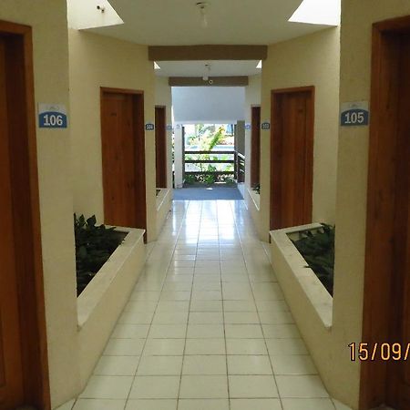 Florida Inn Praia Порту-Сегуру Екстер'єр фото